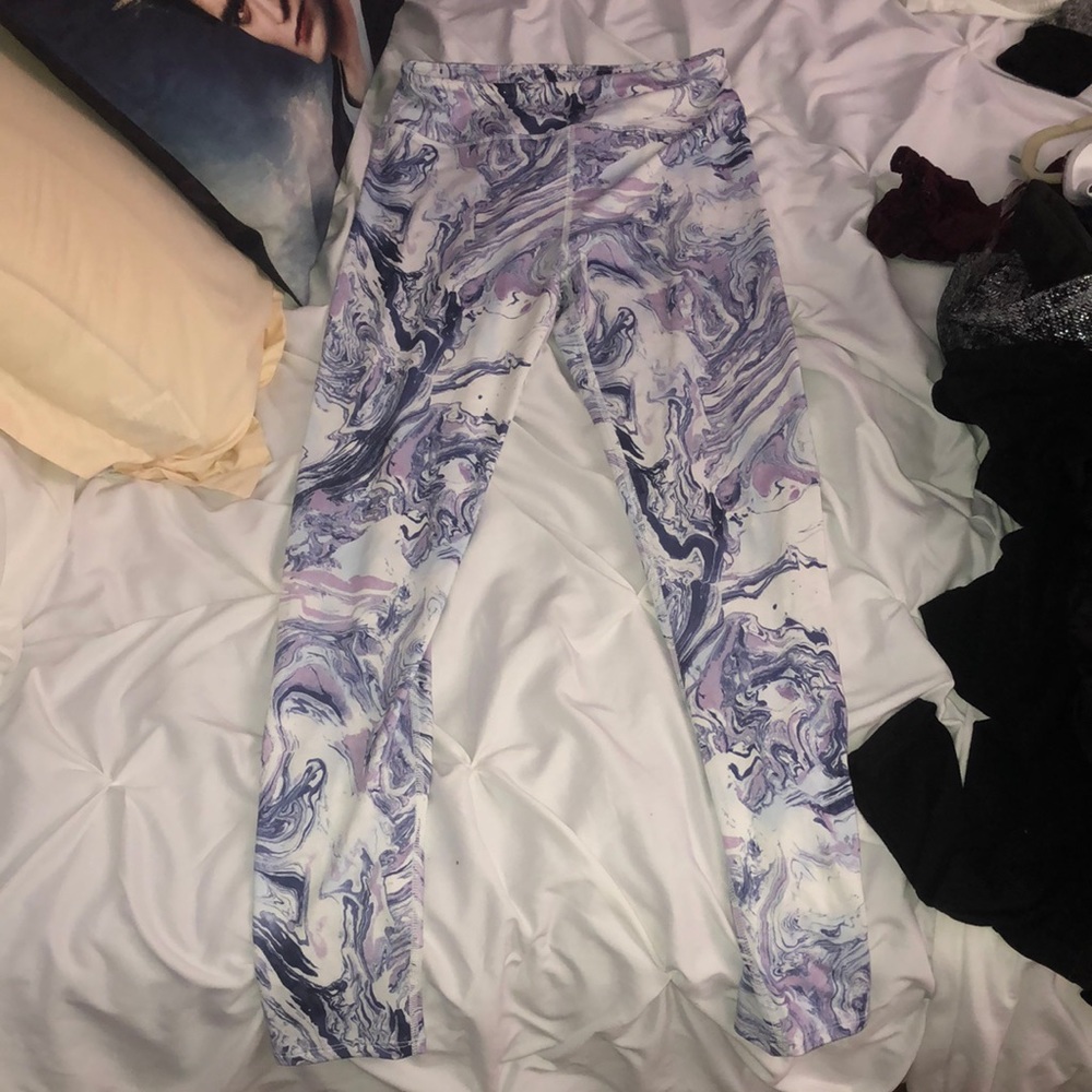 Purple/magenta/lavender/white marble leggings.